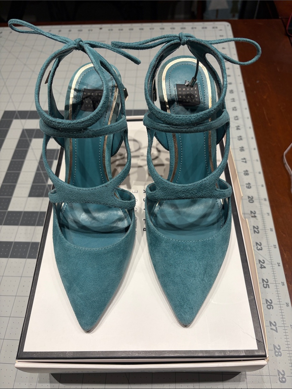 Women’s Teal Suede Pointed-Toe Lace-Up Heels